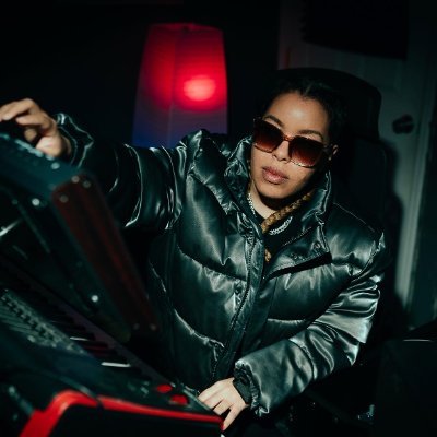adabetsabe's profile picture.