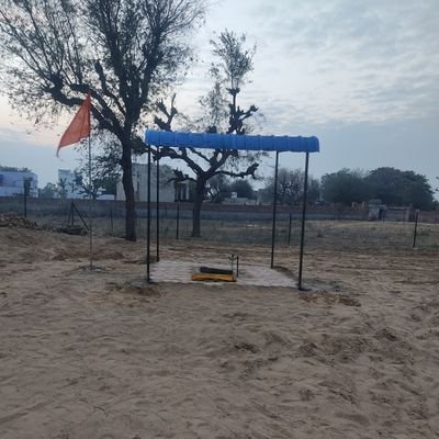 BagarPurohit's profile picture. माँ भारती आपका वेभव अमर रहे ! हम रहे दिन दो या चार।
संस्थापक (Shiv Dhuna Bagar) हर हर महादेव🚩