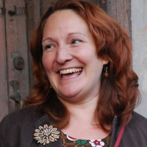 etpearce's profile picture. A drinks historian, Elizabeth is the creator of @DrinkAndLearn. Best way to learn history. Ever.