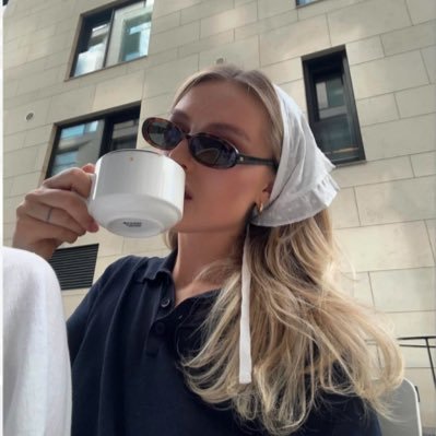 ohbfj's profile picture. 