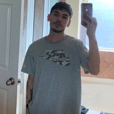 RoyBenitez4's profile picture. Finally have a life worth living …Thank you God