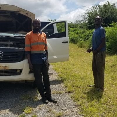 Kwa mahitaji ya matengenezo ya magari ya kisasa na spear parts #SGL tupo kwa HUDUMA hizi,kwa UBORA na GHARAMA nafuu.