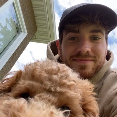 PaquetteCody's profile picture. 🇨🇦