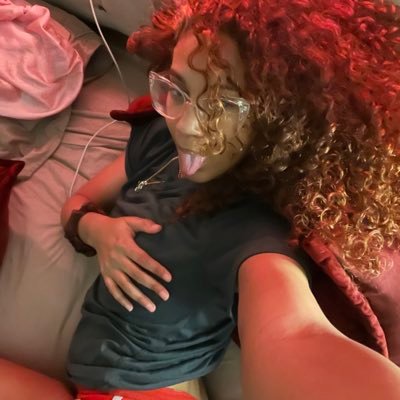 just here to make the time go by🙂| https://t.co/KHfs3PYA6S