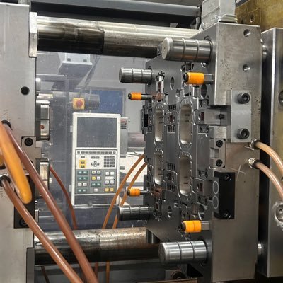 yngjin959338846's profile picture. Industrial product/plastic mold design, mold development, the boss can provide drawings and quotations if needed