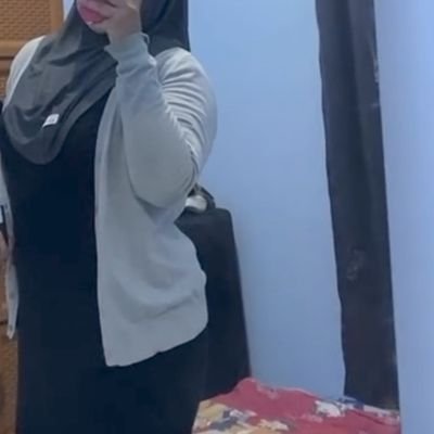 ini akun gabutt ajahhh || treat me with love, because this human is easily fragile  👩🏻‍⚕️