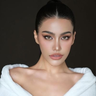yukii10_'s profile picture. live, laugh, love NESA MAHMOODI!