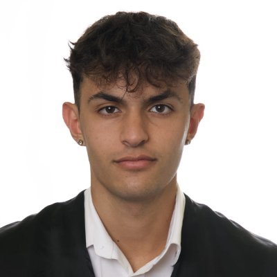 ⚽Me encanta hablar de fútbol catalán
🔍Scout en Catalunya
🎓Licenciado en Periodismo
📞 erictejero24@gmail.com