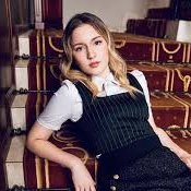 traderbussin's profile picture. Taming volatility since 2018 📈 
Turn charts into art, profits into lifestyle 🎨