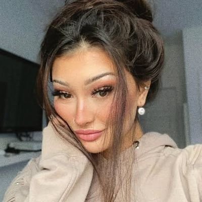 WillinLisa3197's profile picture. EASY GOING AND GOD FEARING PERSON
