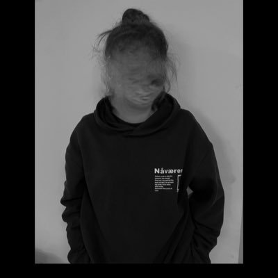 ihtimal__perisi's profile picture. Beni bana bırakın yeter. Gelmeyin, hayatıma dokunmayın, yanımda var olmayın. Hiç tanışmadan varlığınızın beni ne kadar etkileyecek olduğunun bilincinde biriyim.