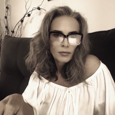 Não acho. Concluo! A bestialidade humana é tamanha dada a certeza que temos das coisas. Quando a arrogância é seu maior predicado. Acho, não concluo.