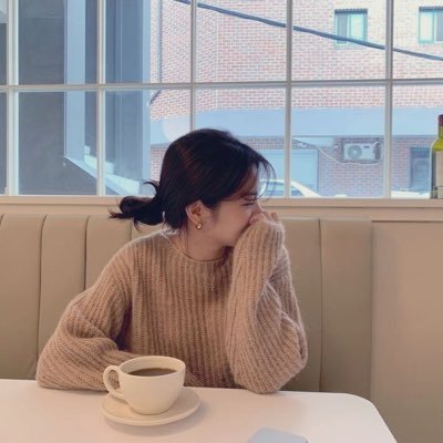 elobexaw1973's profile picture. 初めまして！29歳です。出会いなさすぎて裏垢作っちゃいました🩵大人もアリだよ🤭出没エリア→浜松駅🗺️フォローも宜しくね❣️