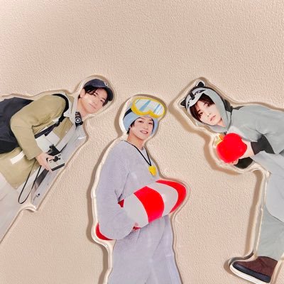 JUMP/💜🩵にも沼りかけている❤️担です/語彙力ゼロのオタ垢🪄FC 2024.1〜/35 ⇪/関西/無言フォロー失礼いたします