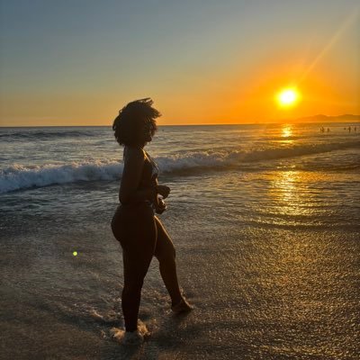 _jessi07's profile picture. Mermaid of the Seven Seas 🧜🏾‍♀️🌊