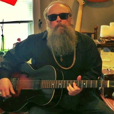 RichJunco's profile picture. It's the Blues!