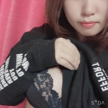 haruka4269933's profile picture. ココはみんなにはナイショの裏垢。いろいろ凍結予防してるんで、直ぐ「大人のエクササイズ」できる人は、プロフィールのURLのとこ使うようにしてるんでよろしくね(⋈◍＞◡＜◍)。✧♡