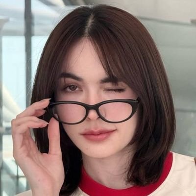 tiya9596's profile picture. 