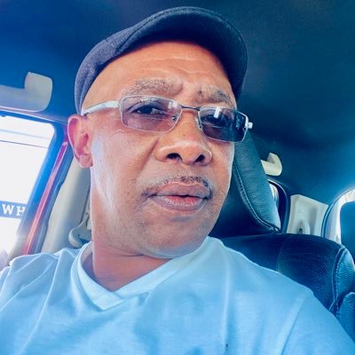 SiyaMjezu1A's profile picture. You don't have to be great to start, but you have to start to be great