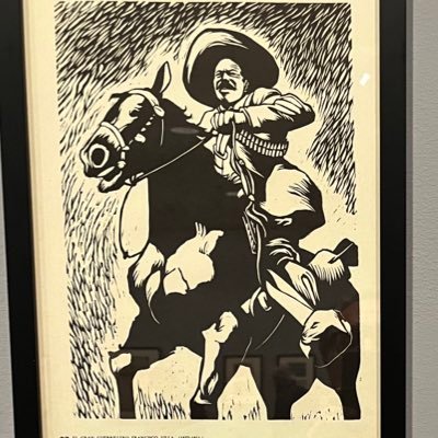 GusanoRosso's profile picture. you are facing the north side of a white house.