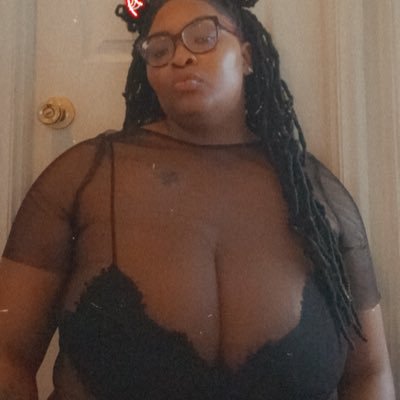 She/They 🍳 | #EAPartner | #BROWNGIRLGAMERCODE | Gamer | Creator | Project Manager | Catch me on YT! | inquires go to 👉🏾 sunpetals9319@gmail.com |