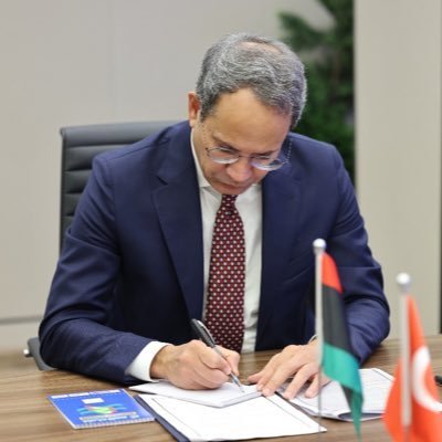 وزير الدولة لشؤون رئيس الحكومة ومجلس الوزراء بحكومة الوحدة الوطنية