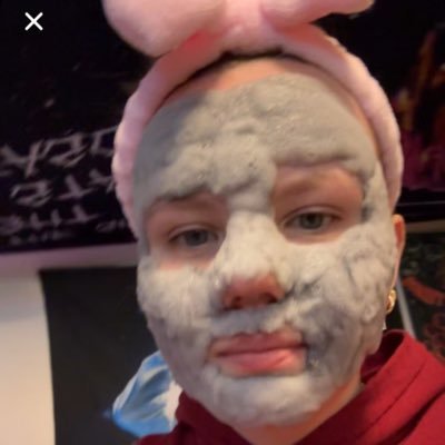 kenzalexander15's profile picture. 