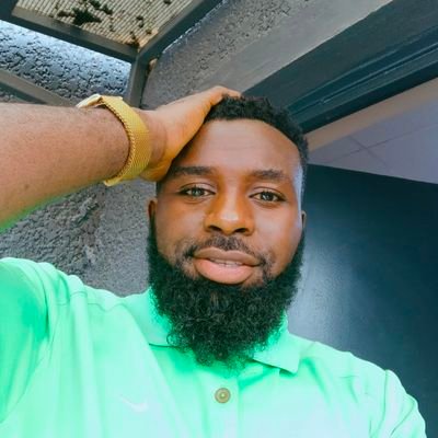 KanisMoren's profile picture. Speaker 🔊 Teacher 📐 Reader 📕📒 Chef 🍲