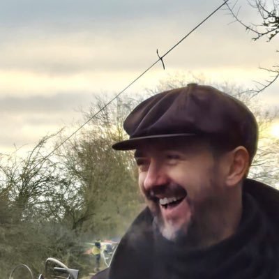 •Freshwater Pirate🏴☠️ •Reformed Gamer👾 •YouTube - Tiktok •FIND ME! • Vegan 🌱 GenXer ☠️ •My heart bleeds playful sarcasm.✌🏻#boatsthattweet vids ⬇️