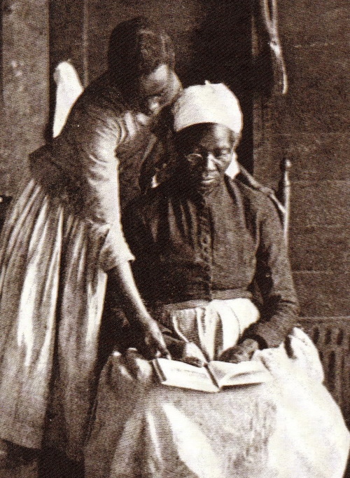 BlackStudent's profile picture. Each One Teach One