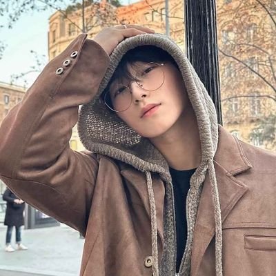 𝑎 𝑠𝑎𝑠𝑠𝑦, 𝑔𝑟𝑎𝑐𝑒𝑓𝑢𝑙 ℎ𝑎𝑟𝑏𝑖𝑛𝑔𝑒𝑟 𝑜𝑓 𝑑𝑒𝑎𝑡ℎ. || #𝚂𝙸𝙻𝚅𝙴𝚁𝚆𝙸𝙽𝙶𝙴𝚇𝙴