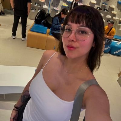 LaylaMonet17143's profile picture. 