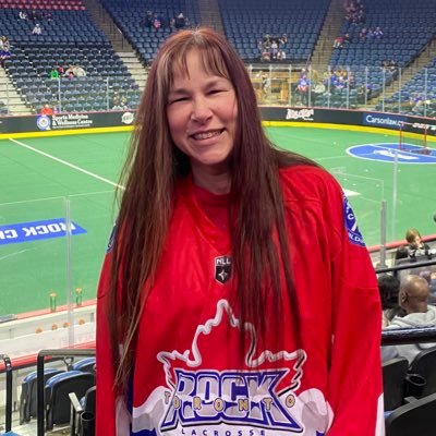 News anchor at The Grand 101.1 FM. Award-winning columnist of Write Out Of Her Mind published by The Wellington Advertiser. LAX fan.