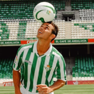 Viuda de Rubén Castro y Serra. Del betis hasta morir 💚 Sí, me gustan todos los deportes y los toros 👍🏼