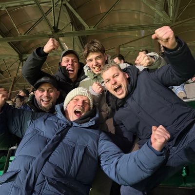 FR1987B's profile picture. Trotse papa, getrouwd, Feyenoord wat gaan we doen vandaag!