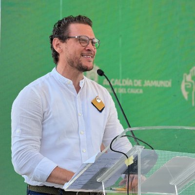 Alcalde de Jamundí 2020 - 2023 con #CasaDeLaFelicidad | Economista | Enamorado de @ginnamalena Padre de Samuel y Jerónimo | Semilla política de la Ola Verde 🤍