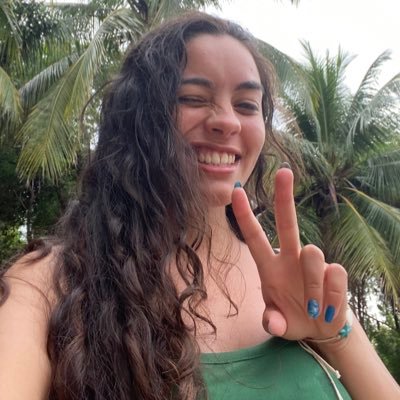 alexia_nunes5's profile picture. 