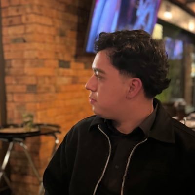 Software Engineer | Taking @upskyorg to the moon 🚀