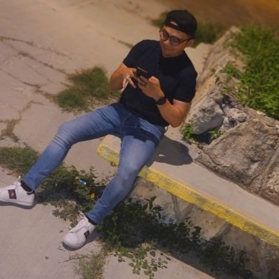 Me encanta el sexo sin tanto rollo y sin complicaciones, gente decidida. 9993919148 para lo que gusten