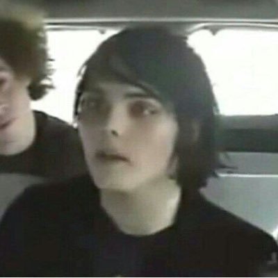 ch4Ma5's profile picture. edtwt//sh recovery ❤️‍🩹 I luv my chem and Elliott smith (: