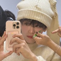 mochibluu (@juumarn) 's Twitter Profile Photo mochibluu (@juumarn) 's Twitter Profile Photo
