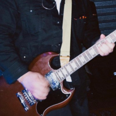 cheesy_m8's profile picture. spinning and leading the tribe 🗿 @werethetribe