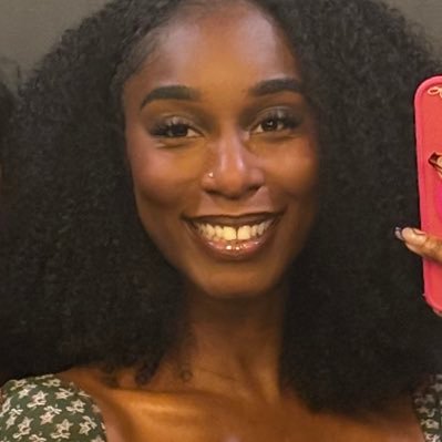 __destinymarie's profile picture. 