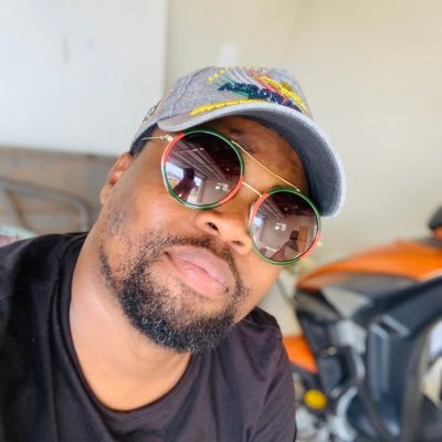 🕹Menzi🇿🇦 Profile