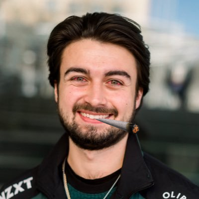 IsJmookHigh's profile picture. Does the #1 melee player smoke weed?