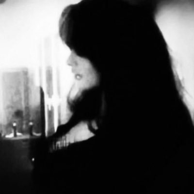 li72m's profile picture. مَش مغروره لكن مَ بلتفت لحَدا .