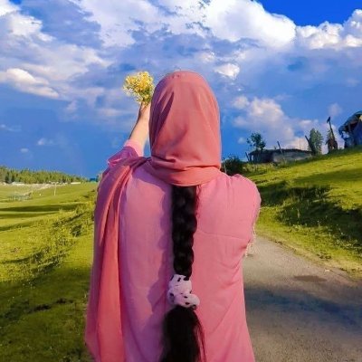 ژوند که دوه ورځې هم شي، يوه ورځ کار وکړه بله ورځ خوښي وکړه. دا ژوند په خفګان نه ارزي. 💫🧕🏻🌼🌸
💯% follow back
First Afghanistan ♥