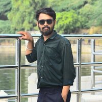 ᴍᴀɴsʜᴀ____ᴠᴀʟɪʏᴀɴ (@mansha__valiyan) 's Twitter Profile Photo