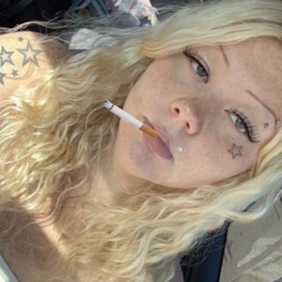 BradsDownfall's profile picture. 21