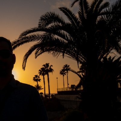 unblogger's profile picture. Bio in progress